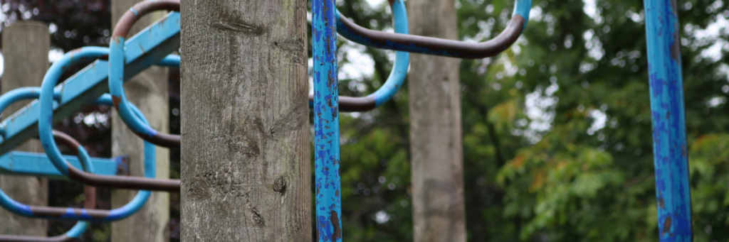 Monkey bars park